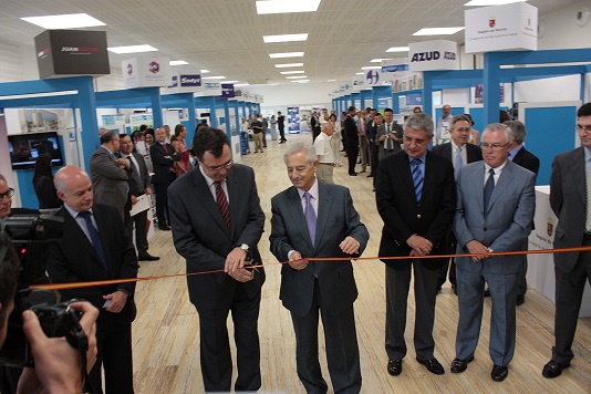 El consejero de Industria inaugura el II Salón de Tecnologías del Agua en el anexo al Centro de Congresos Víctor Villegas